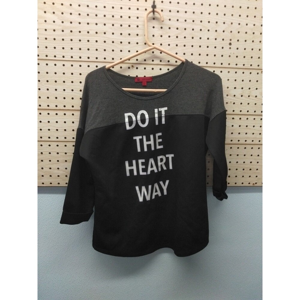 Hot Kiss Do It The Heart Way Size M 3/4 Sleeve